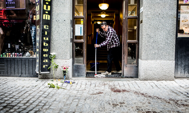 Dødsgata farget av blod dagen etter angrepet: - Å se en knust barnevogn er et forferdelig syn